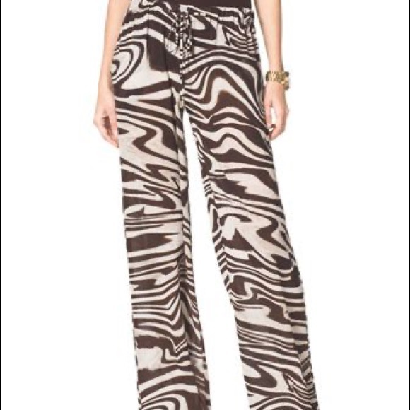 Michael Kors Wide leg Printed Pant - Picture 2 of 5